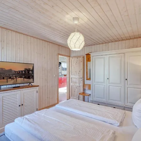 Prázdninový dům Two-bedroom In